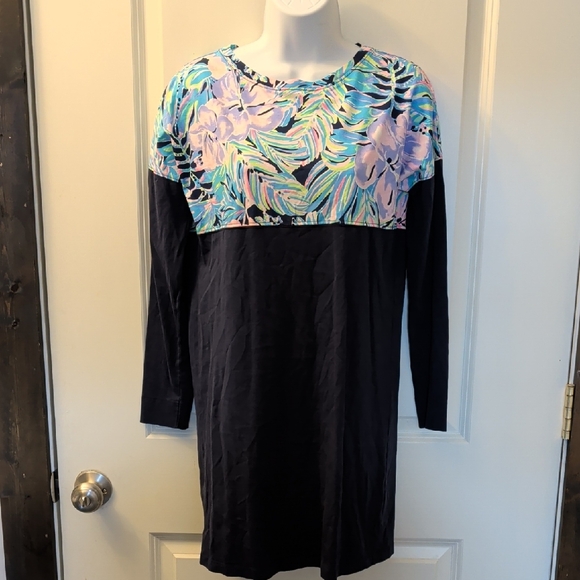 Lilly Pulitzer Dresses & Skirts - Lilly Pulitzer Navy Long Sleeve Dress with Pastel Floral Yoke